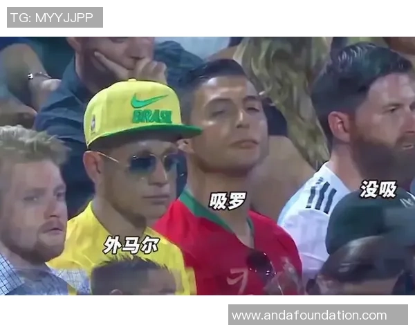 足球明星们的搞笑日常瞬间大盘点让你捧腹大笑的趣味时刻合集