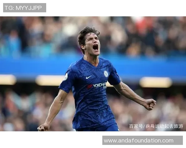 高清足球明星壁纸图库尽享球场魅力与明星风采的完美结合 高清足球明星壁纸图库尽享球场魅力与明星风采的完美结合