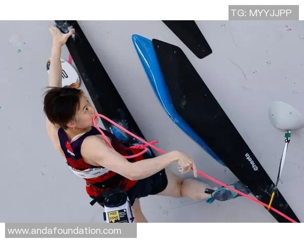 赛后复盘:广州攀岩队 vs 成都攀岩队的比赛经验 赛后复盘:广州攀岩队 vs 成都攀岩队的比赛经验